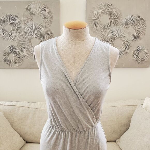 Gibson X The Motherchic Avalon Faux Wrap Jersey Dress - size XS in Grey - Picture 5 of 15